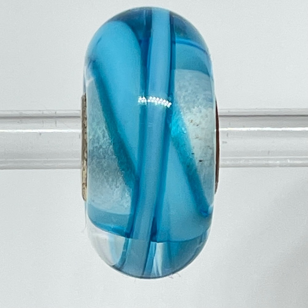 Trollbeads Turquoise Ribbon - Picture 2 of 5